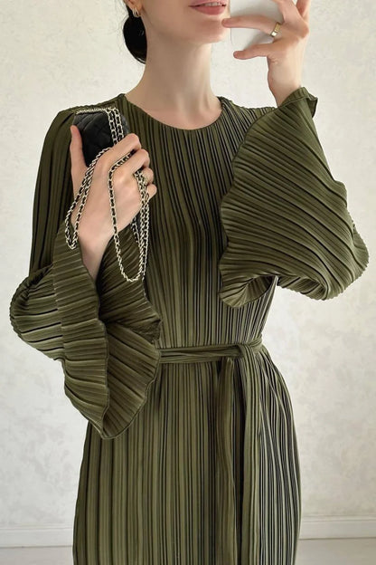 🌸Up to 50% off🔥 Elegant Pleated Trumpet Sleeve Midi Dress