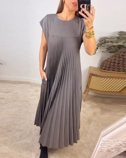 Round Neck Pleated Maxi Skirt