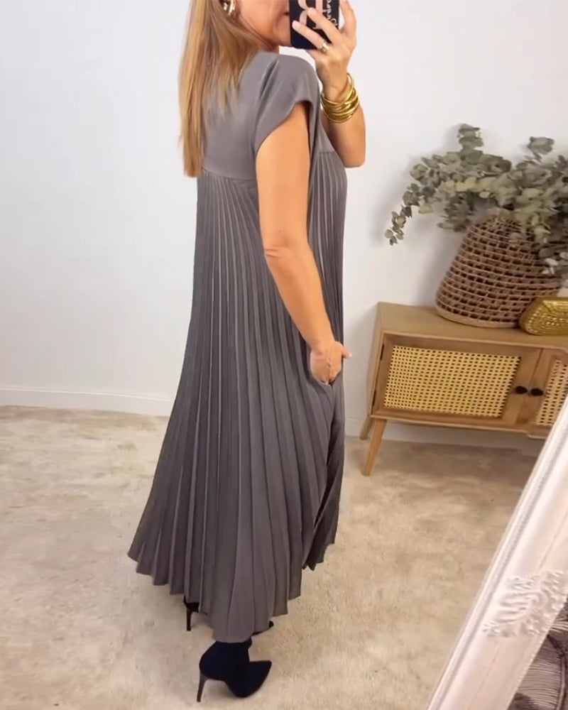 Round Neck Pleated Maxi Skirt