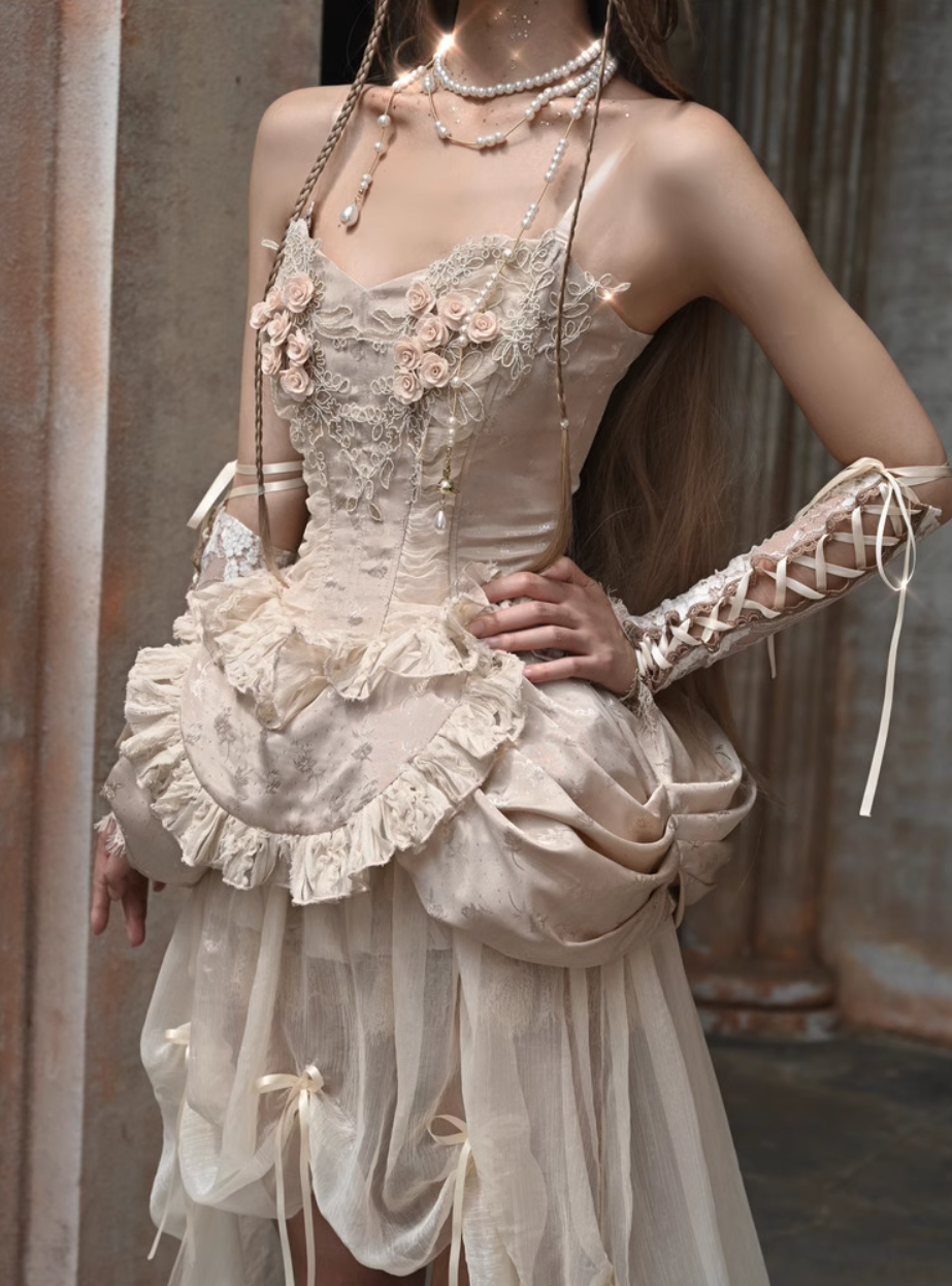 Gorgeous Exquisite Rococo Fishbone Corset